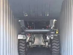 沃爾華集團(tuán)一臺自上料攪拌車出口歐洲市場